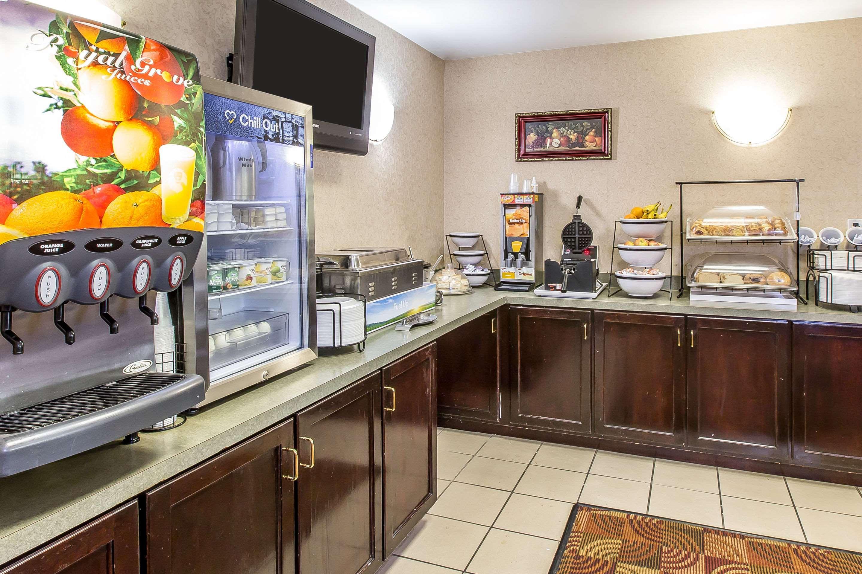 Quality Inn & Suites Montgomery East Carmichael Rd Eksteriør bilde