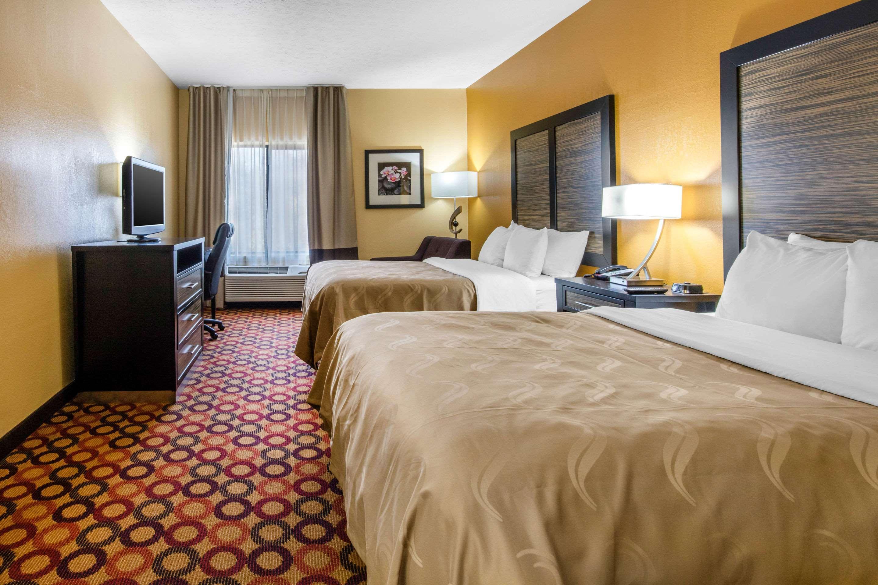 Quality Inn & Suites Montgomery East Carmichael Rd Eksteriør bilde