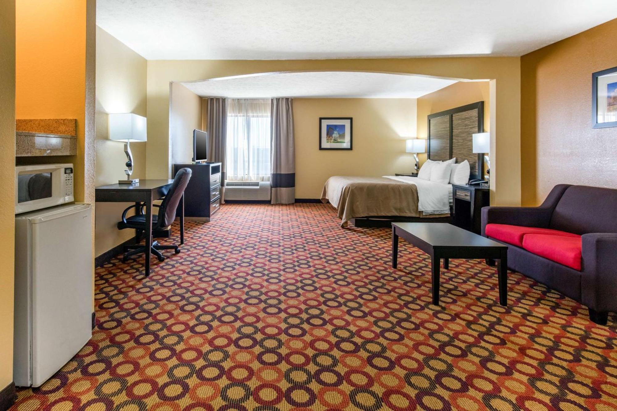 Quality Inn & Suites Montgomery East Carmichael Rd Eksteriør bilde