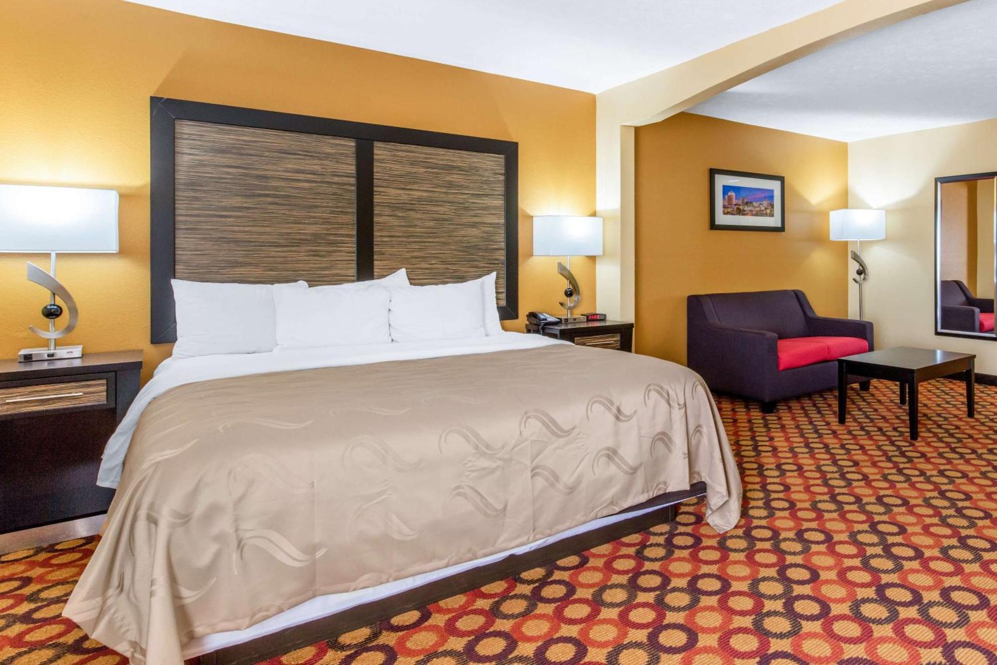 Quality Inn & Suites Montgomery East Carmichael Rd Eksteriør bilde