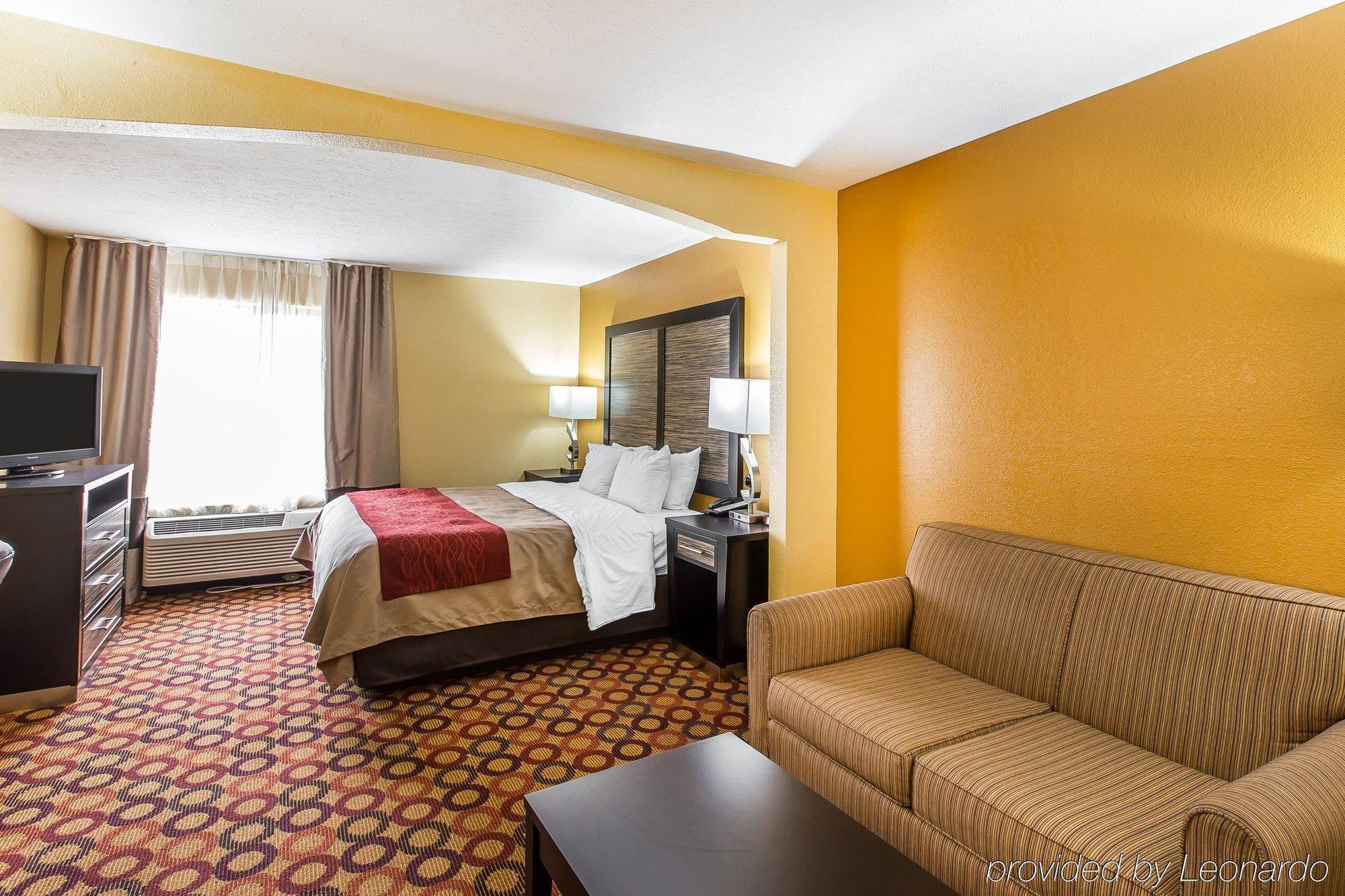 Quality Inn & Suites Montgomery East Carmichael Rd Eksteriør bilde