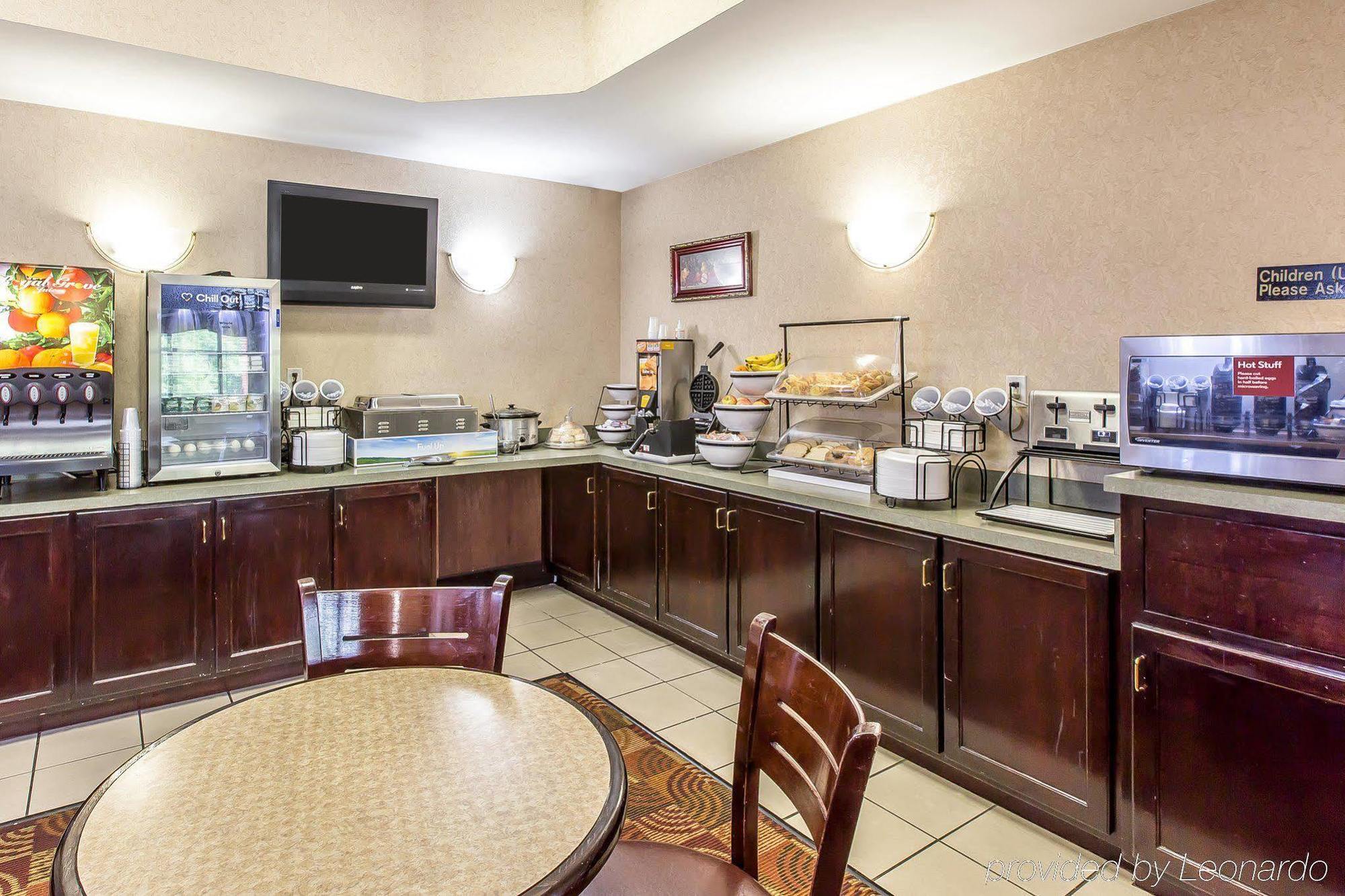 Quality Inn & Suites Montgomery East Carmichael Rd Eksteriør bilde